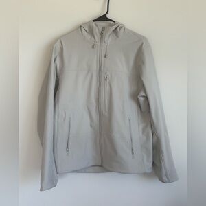 Lululemon Athletica Men's Dove Gray Performance Jacket - barely used.